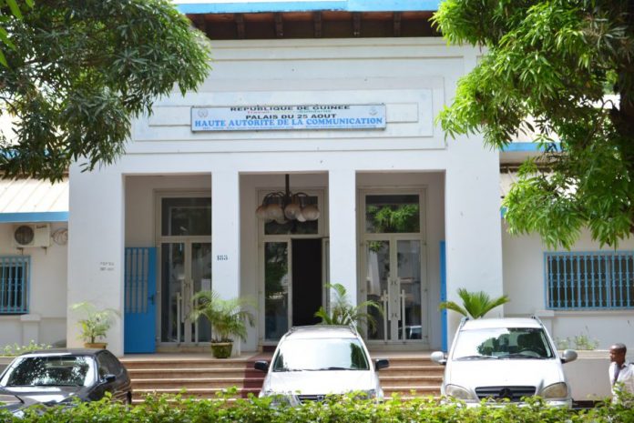 HAC-Guinée-e1509792670698-696x465