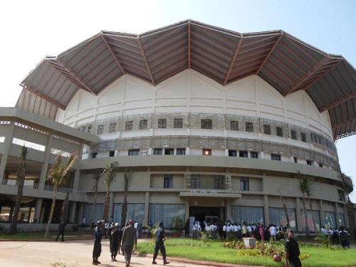 palais-des-nations-conakry-001